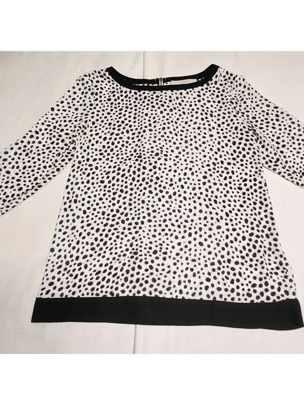 Ann Taylor LOFT White Black Dot Woven Blouse Small
